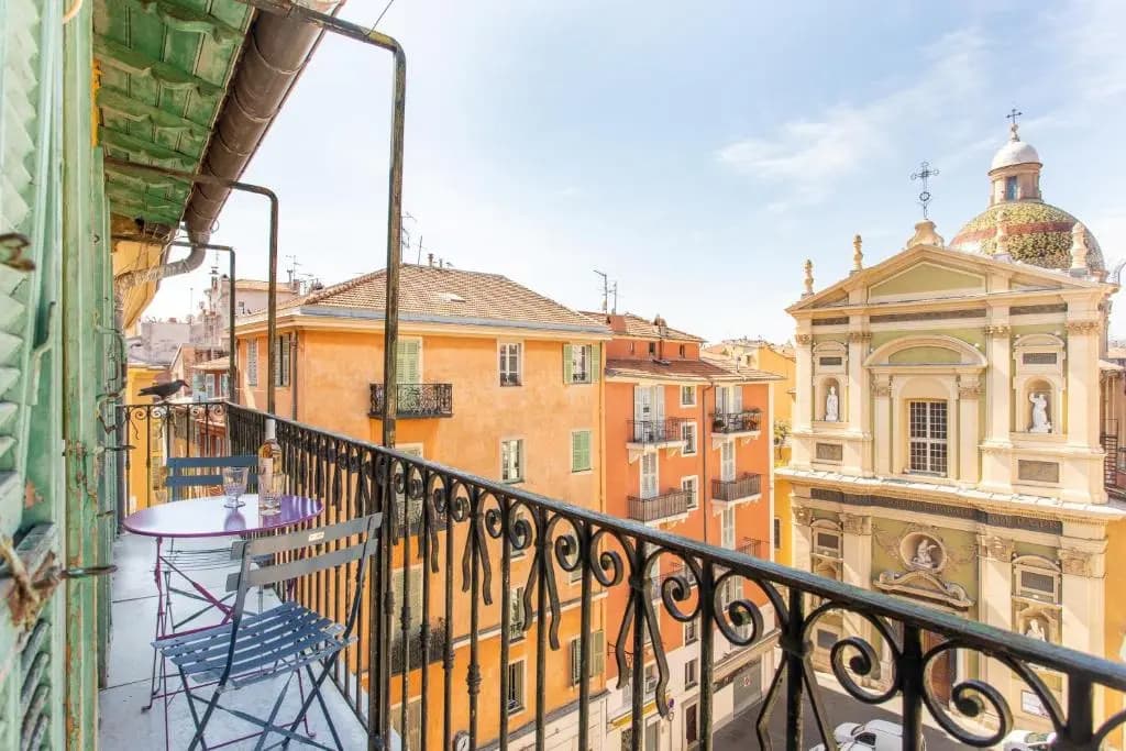 Ross 5- F2, Lumineux, Balcon, Loft, Clim, Vieux-Nice - photo 23