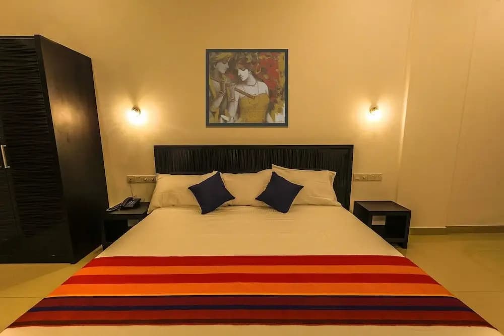Capital O 491 Golden Peir City Hotel - photo 2