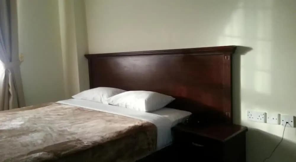 Jarzez Hotel Apartments - photo 5