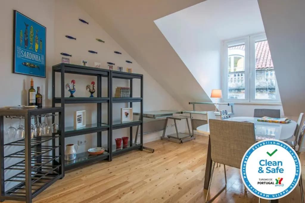 Downtown Boutique Duplex - photo 15