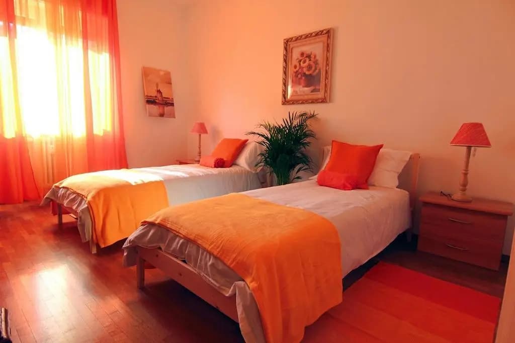 Red Velvet Guest House - photo 4