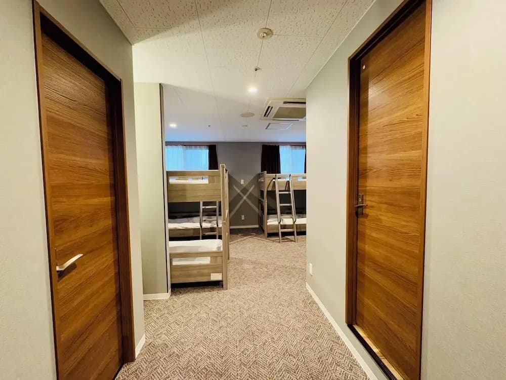 BANDE HOTEL in NAMBA - photo 6