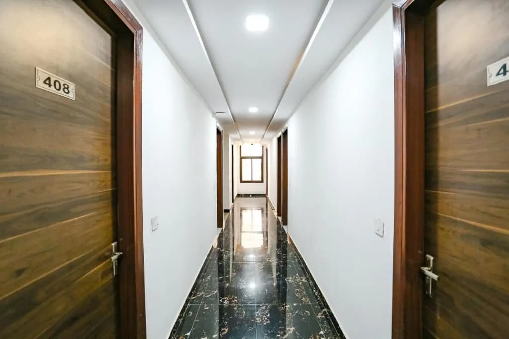 Fabhotel Silver Crown - photo 13