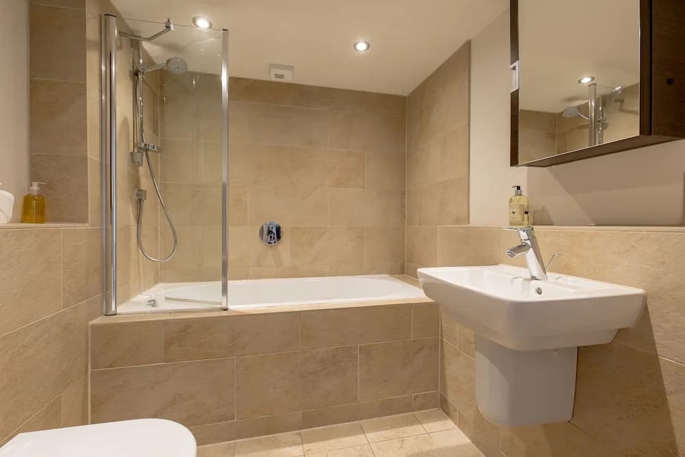 424 - Simpson's Loan Duplex Apartment - photo 8