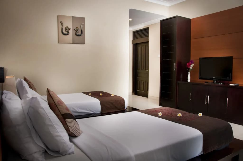 Sindhu Mertha Suite Guest house - photo 9
