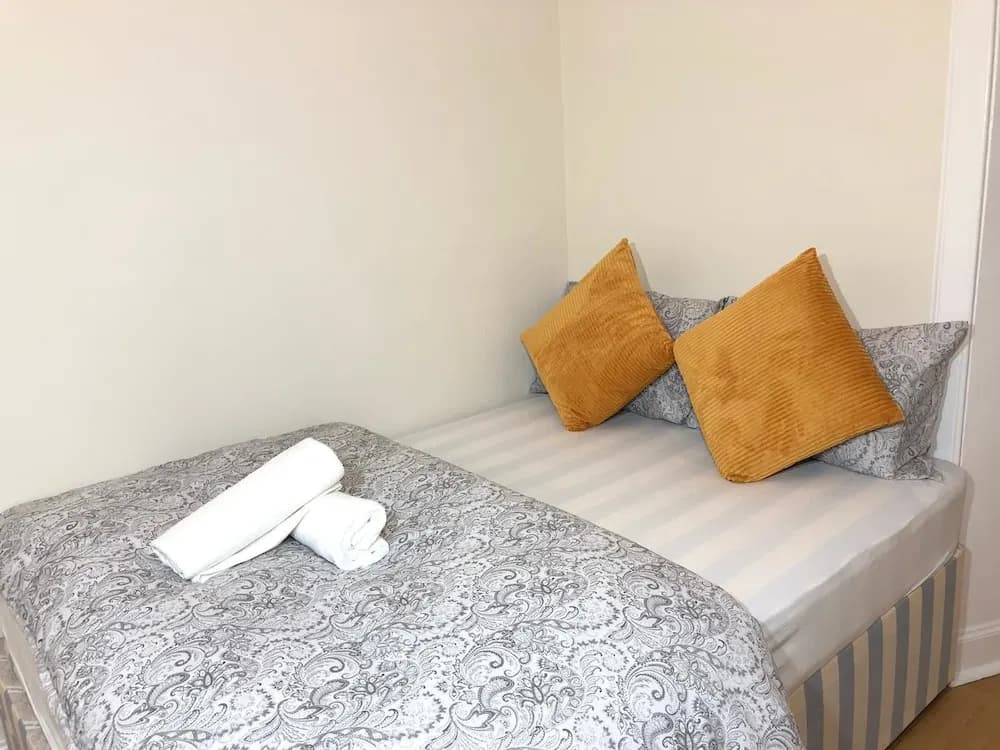 The Dalgety Apartments - photo 5