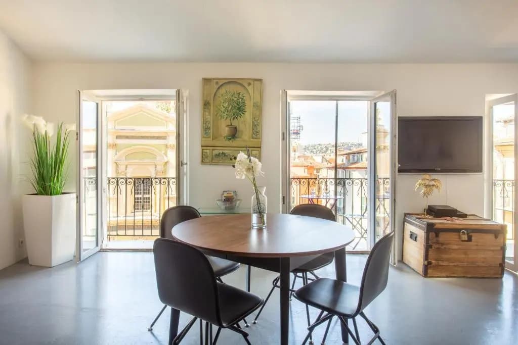 Ross 5- F2, Lumineux, Balcon, Loft, Clim, Vieux-Nice - photo 37