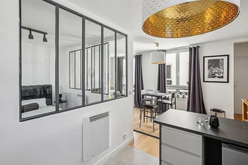 Studio at the Heart of the Marais Rue des Rosiers - photo 2