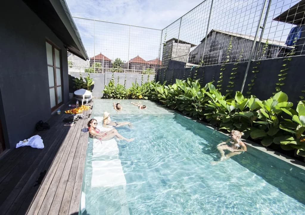 M Boutique Hostel - photo 11