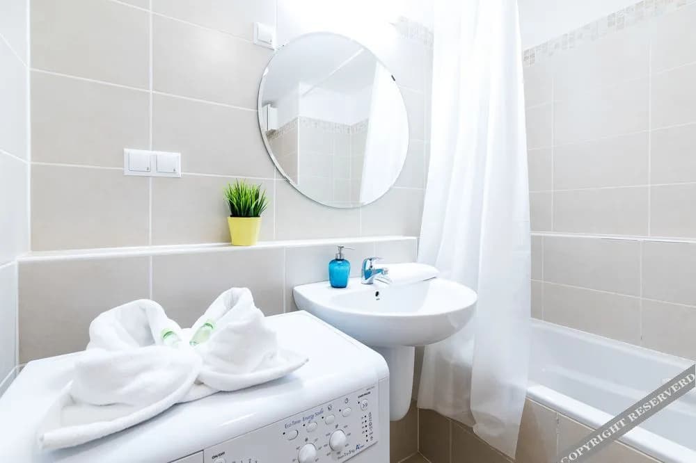 Gozsdu Suite Apartment - photo 2