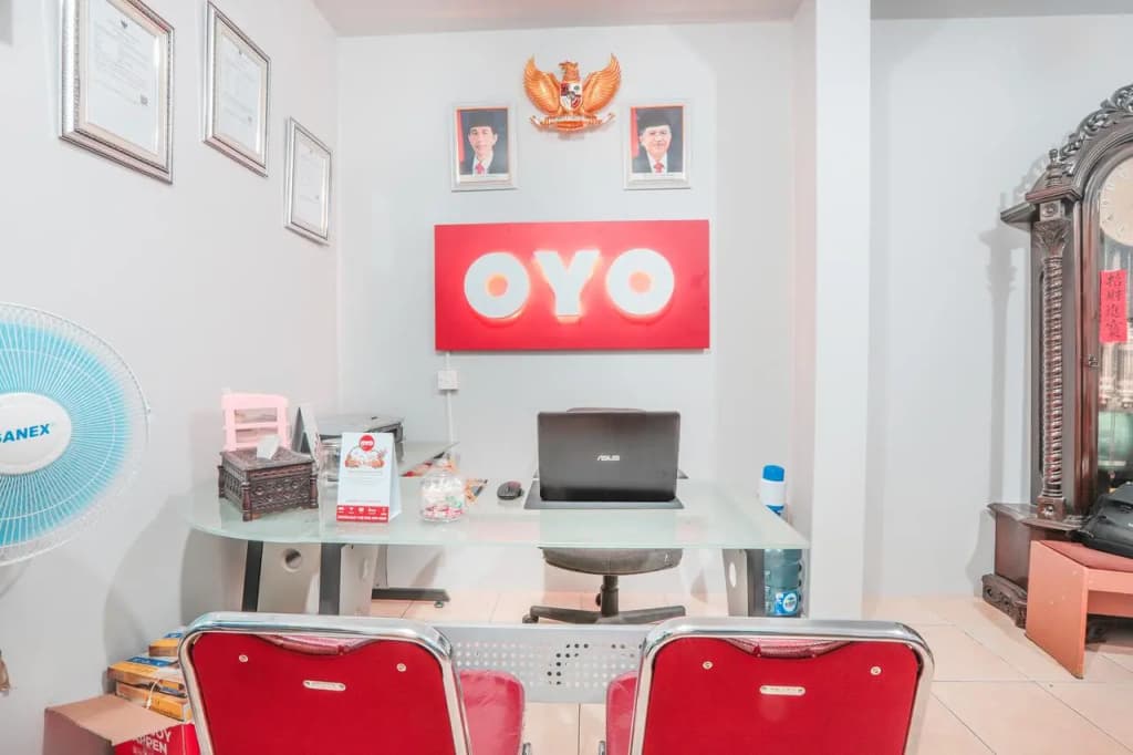 OYO 208 G House - photo 13