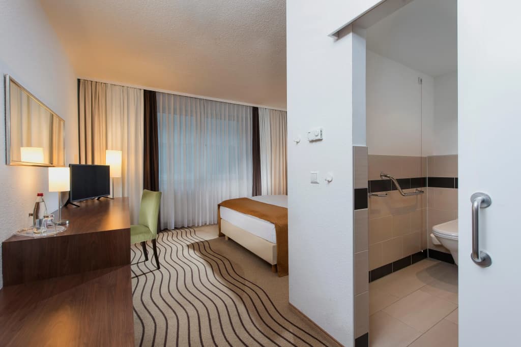 Holiday Inn Berlin City-East Landsberger Allee - photo 4