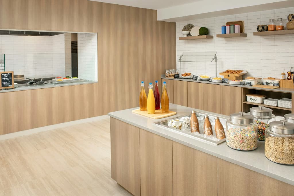 Element by Marriott Orlando Universal Blvd. - photo 11