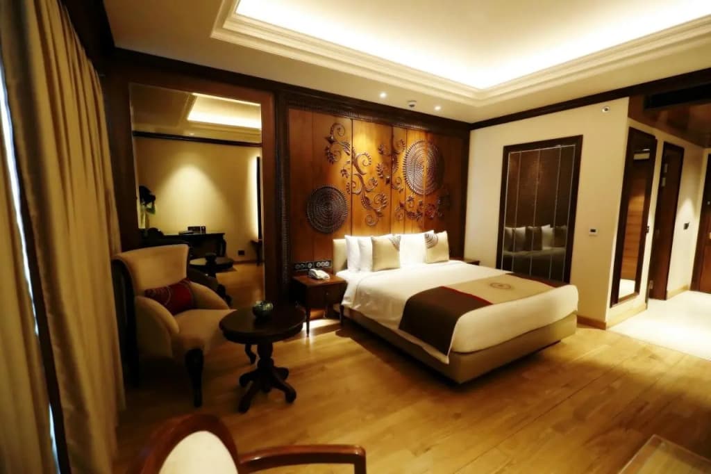 Seven Seas Hotel - photo 32