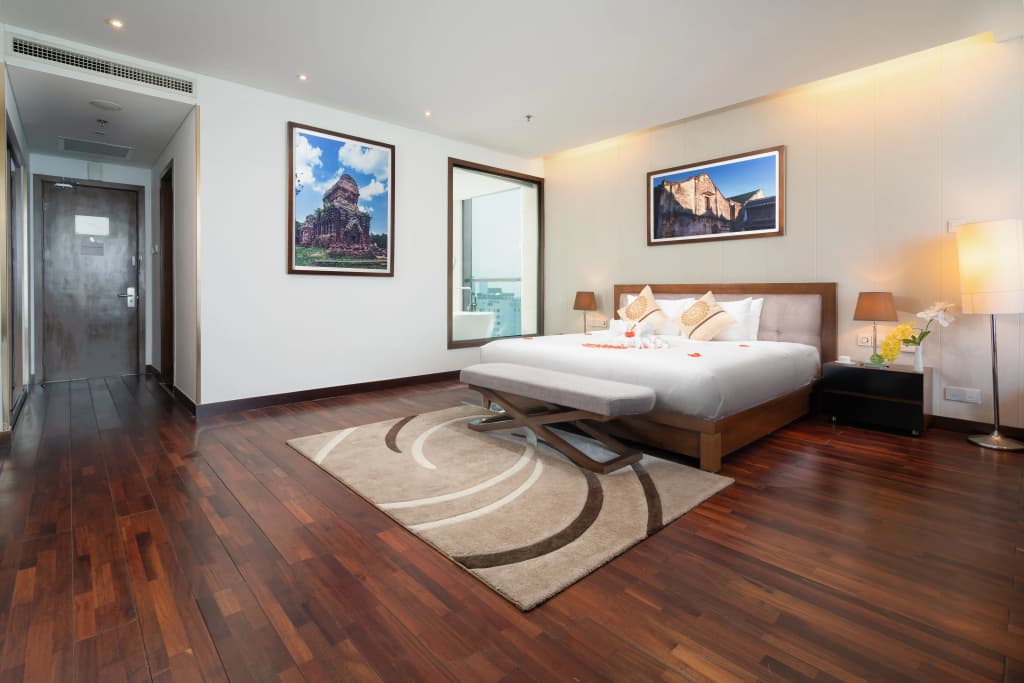 Grand Tourane Hotel - photo 5