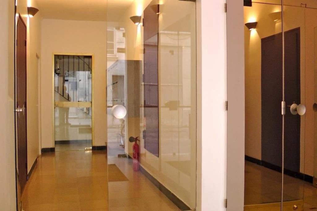 Apartment Living Jean Nicot - photo 1