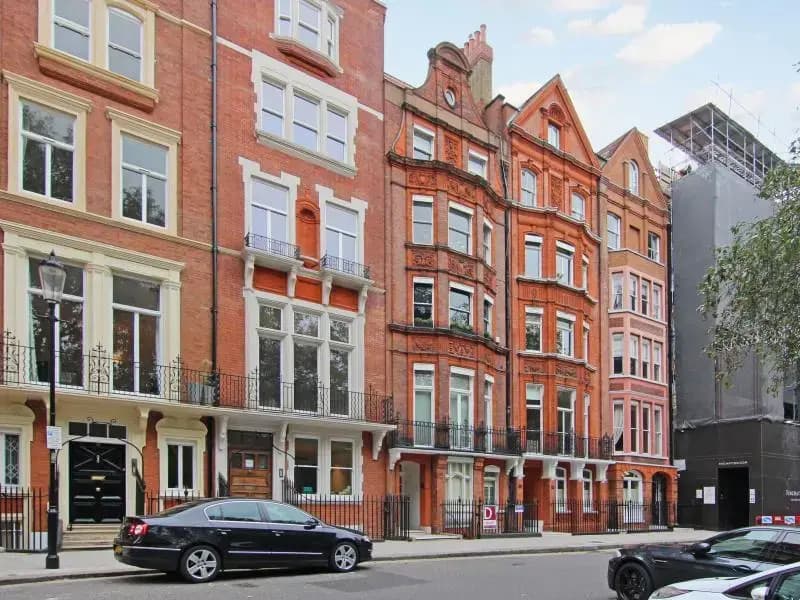 Harrods Apartments - photo 10