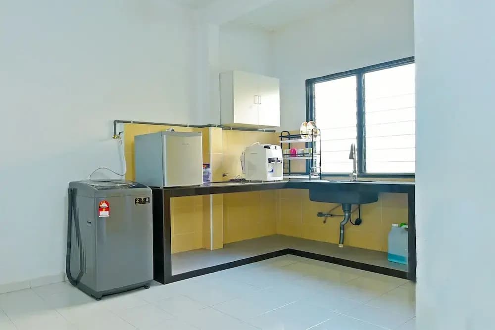 OYO 90493 JL Homestay - photo 33