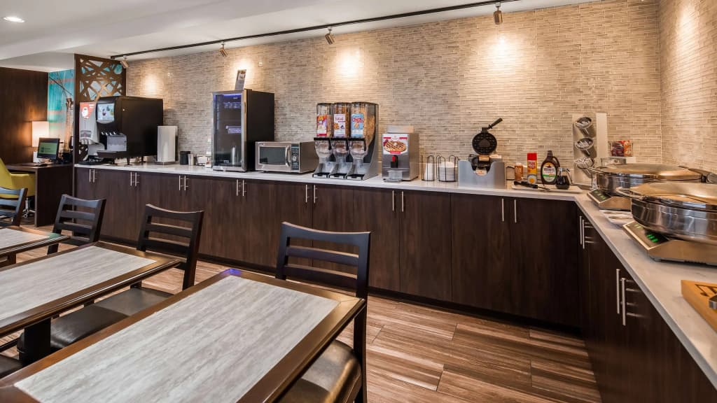 Best Western Brooklyn-Coney Island Inn - photo 25