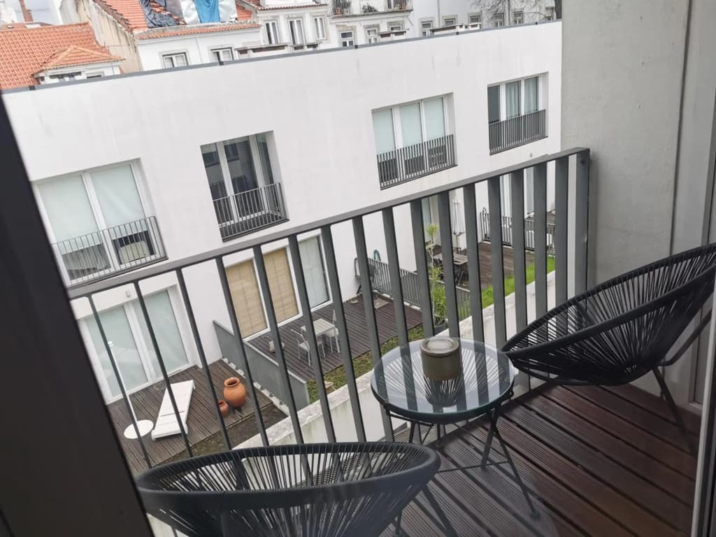 Lisbon Downtown Apartment - photo 16