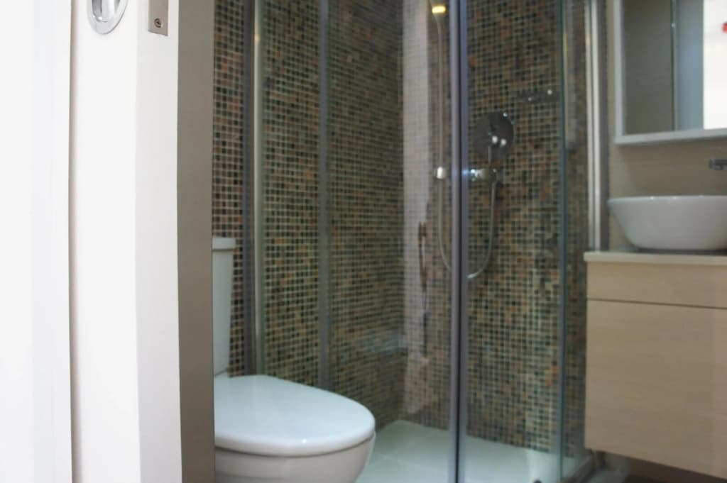 Homy Hotel Central - photo 8