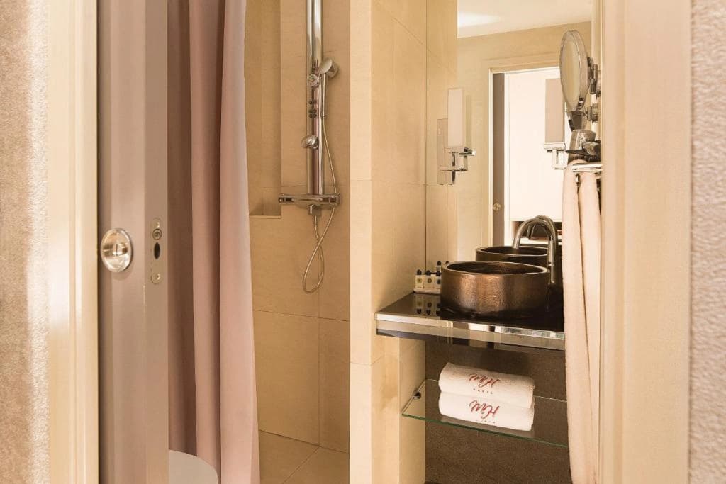 Hôtel Madison - photo 38