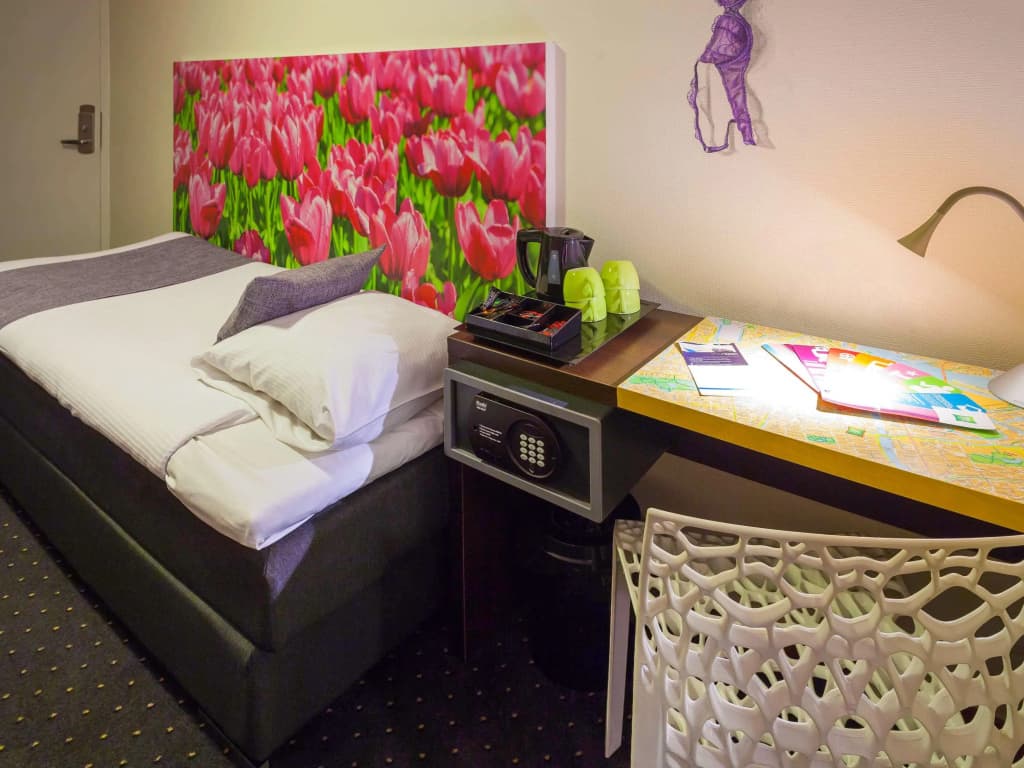 ibis Styles Amsterdam City - photo 8