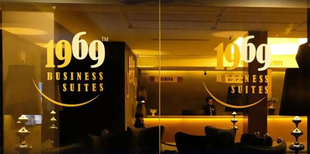1969 Business Suites - photo 21