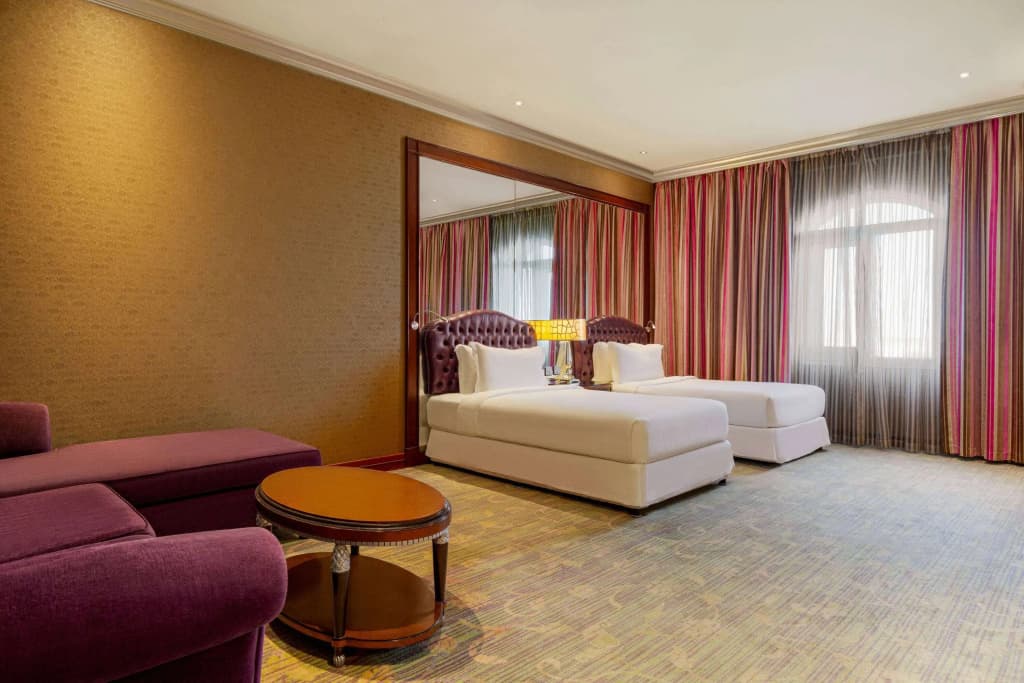 Grand Regency Doha, Trademark Collection by Wyndham - photo 2