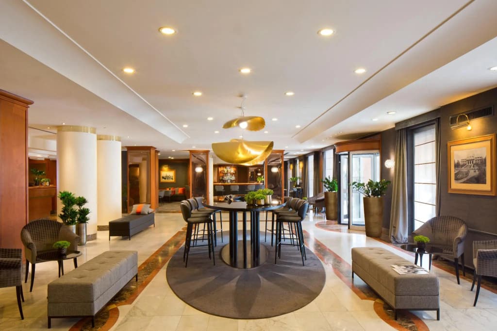 Starhotels Tourist - photo 2