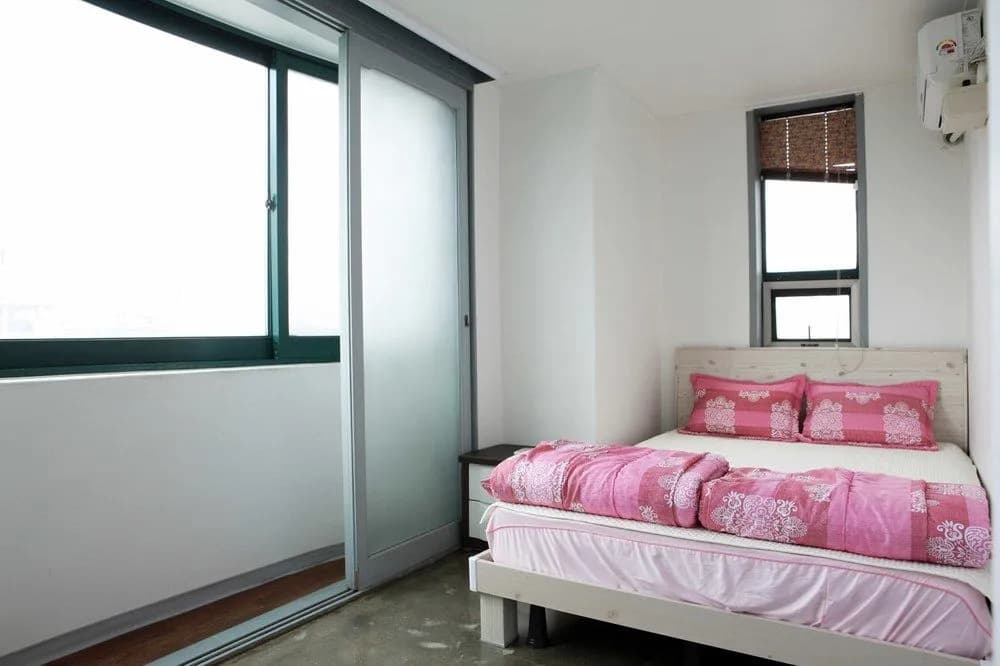 U Guesthouse Hongdae - Female Only - photo 6
