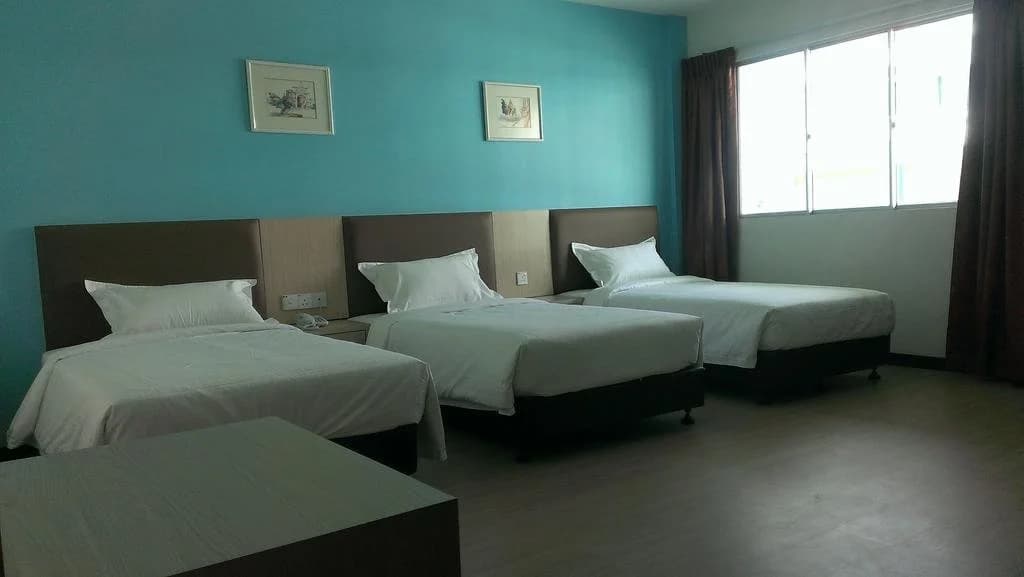MJ Hotel - photo 10