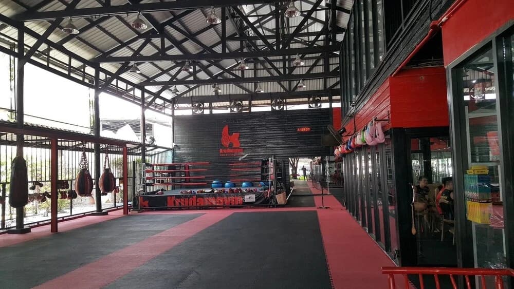 KruDam Gym Hostel - photo 15