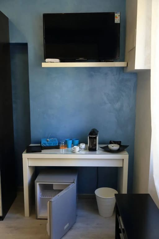 Mirko Luxury Inn - photo 17