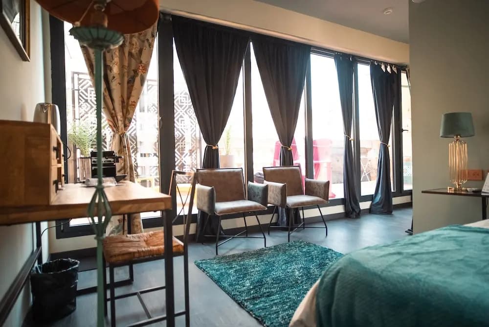Hotel Lincoln Lounge - photo 7