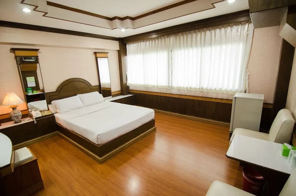 Boss Hotel - photo 6