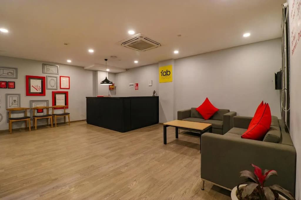 Fabhotel Hargobind Enclave - photo 10