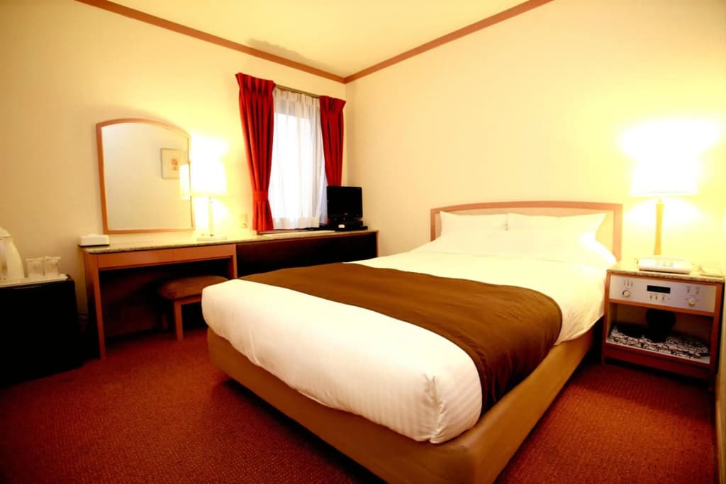 Arrow Hotel in ShinsaiBashi - photo 2