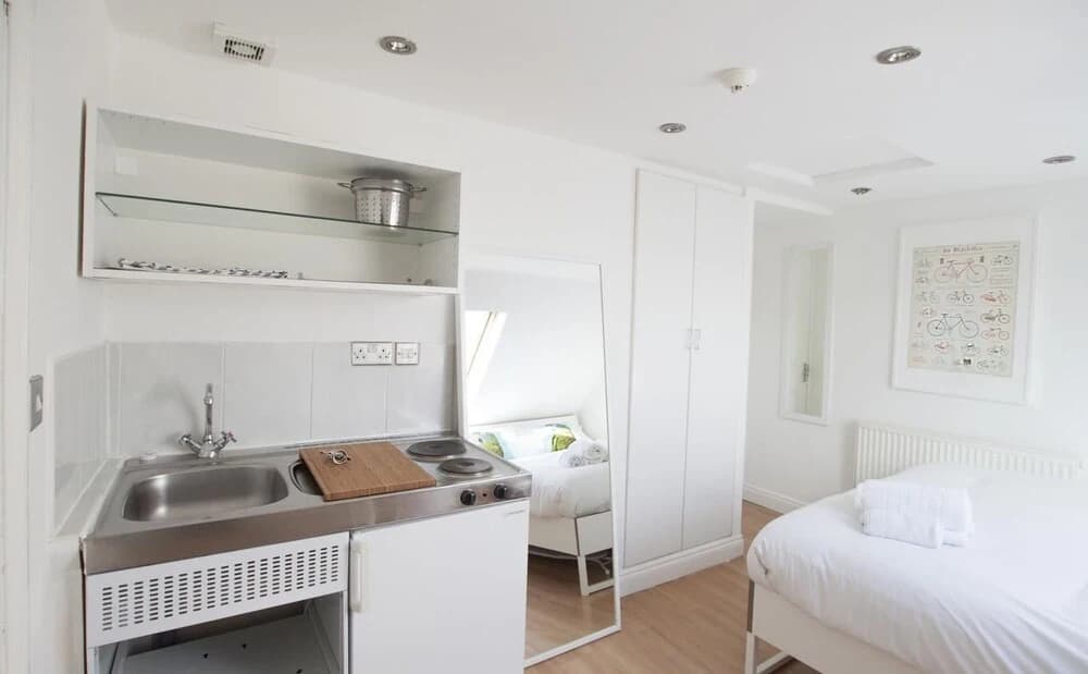 Wimbledon South Rooms by Allô Housing - photo 3