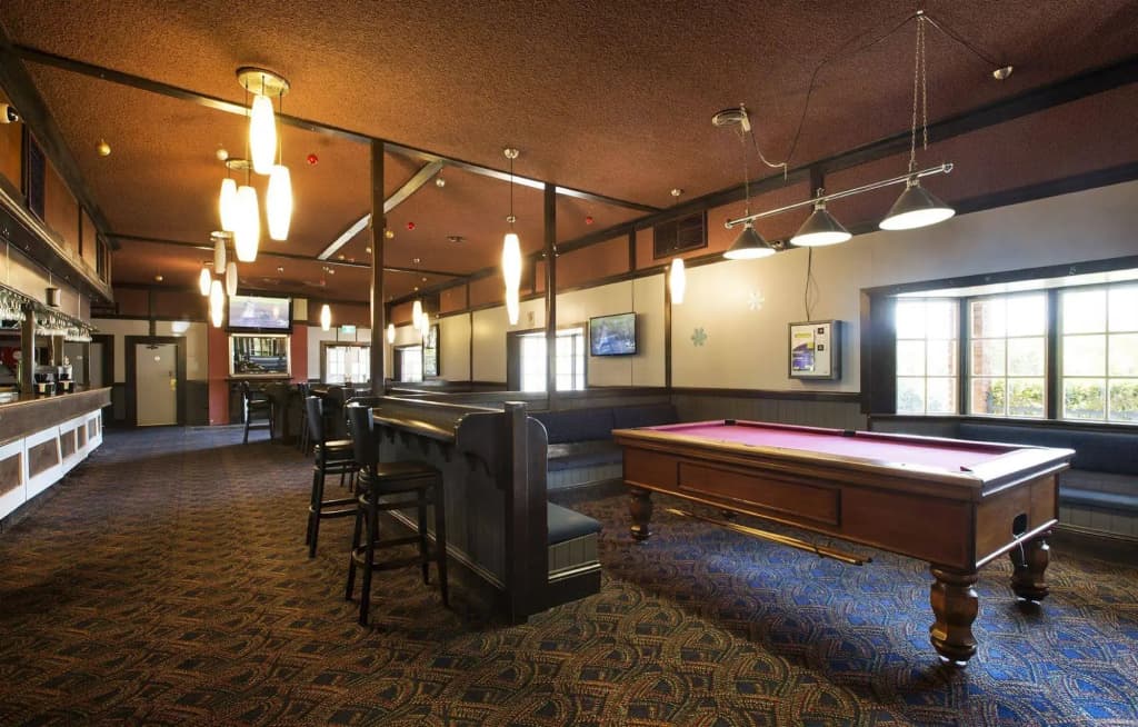 Parkway Hotel - photo 9