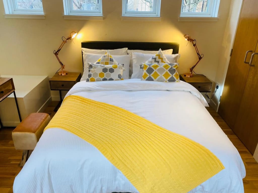 2 Bed 2 bath with Private Parking - photo 3