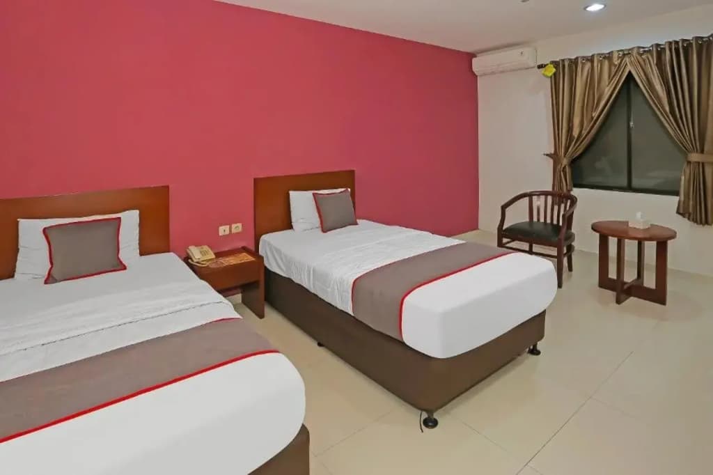 Townhouse OAK Hotel Fiducia Pasar Minggu - photo 4