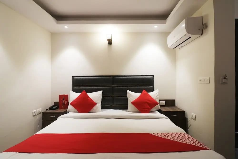 OYO 49069 A Suites - photo 6