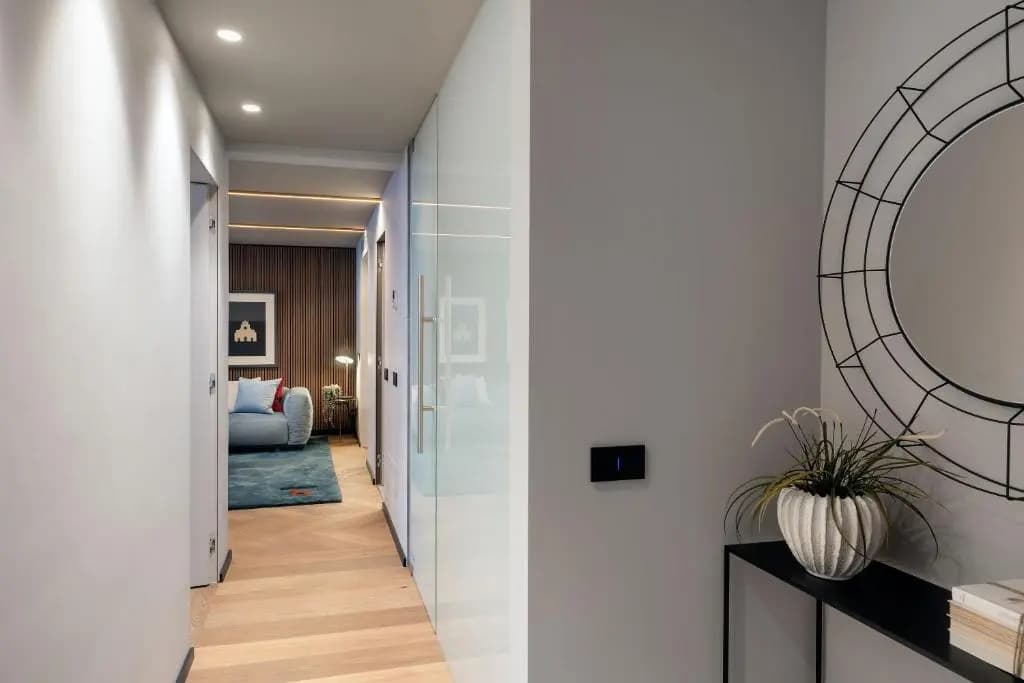 Arts & Crafts Apartments - photo 9