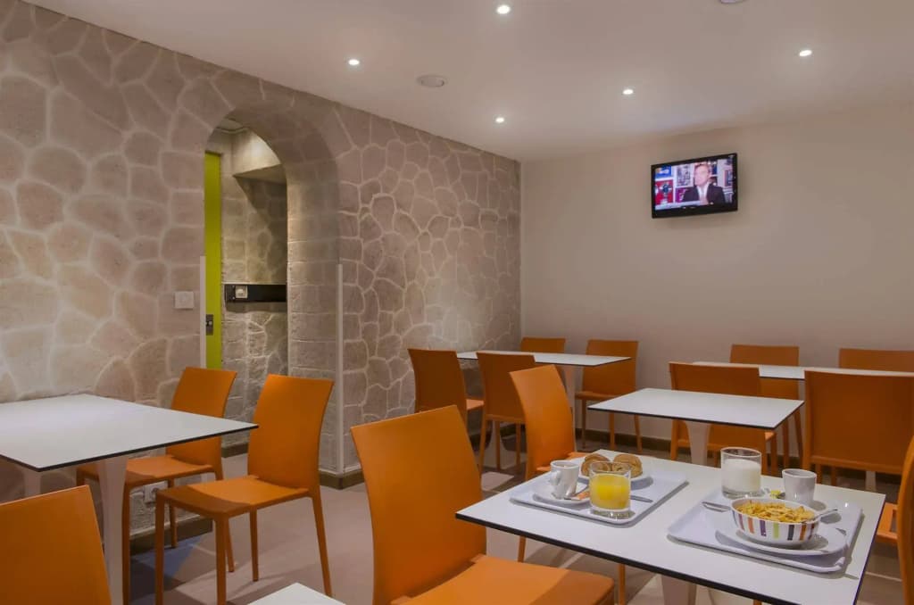 Hotel Bel Oranger Paris - photo 13