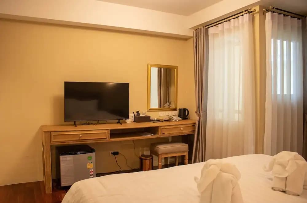 Siri Ratchadamnoen Bangkok Hotel - photo 9