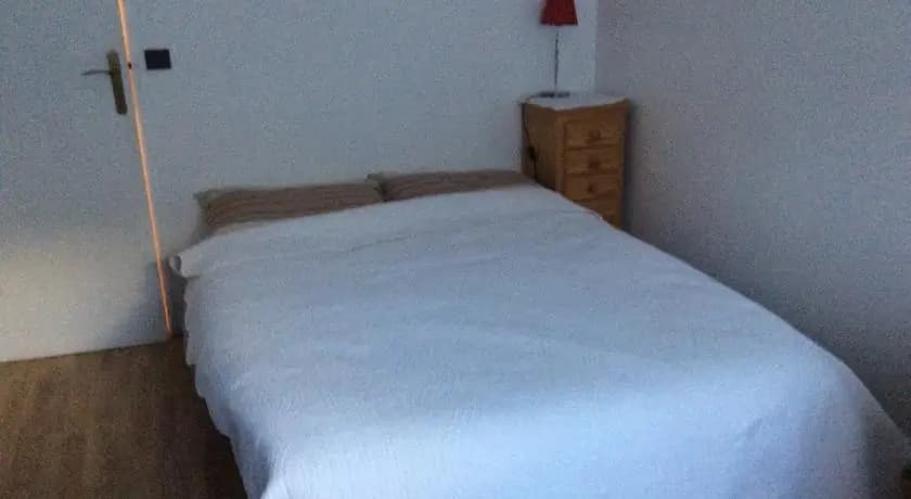 Bed  Breakfast Montgallet - photo 4