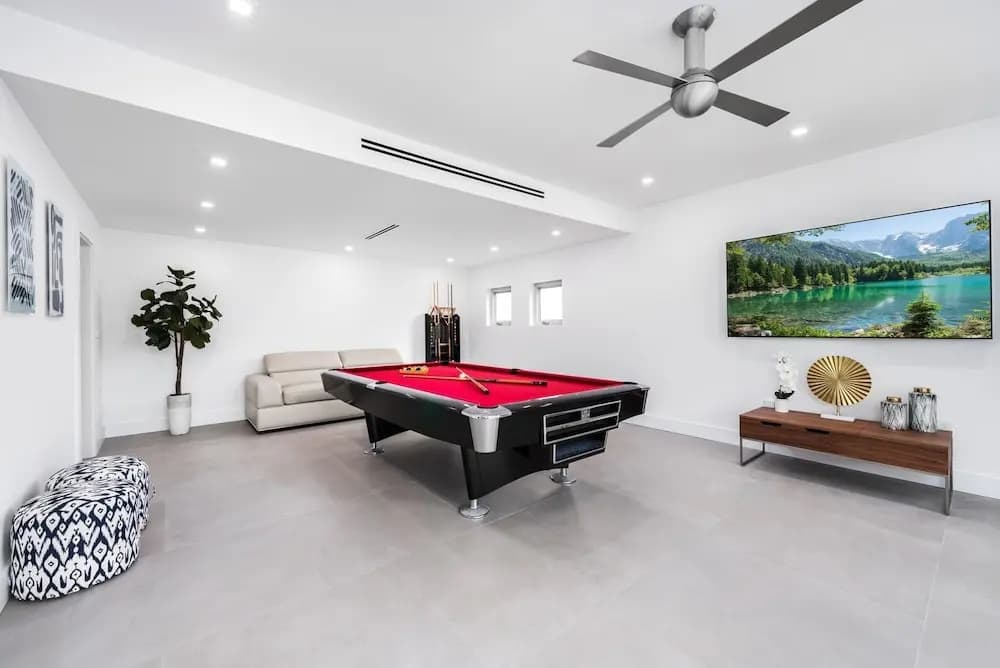 Villa Haven by Rove 4BR Waterfront W/pool & Gym - photo 19