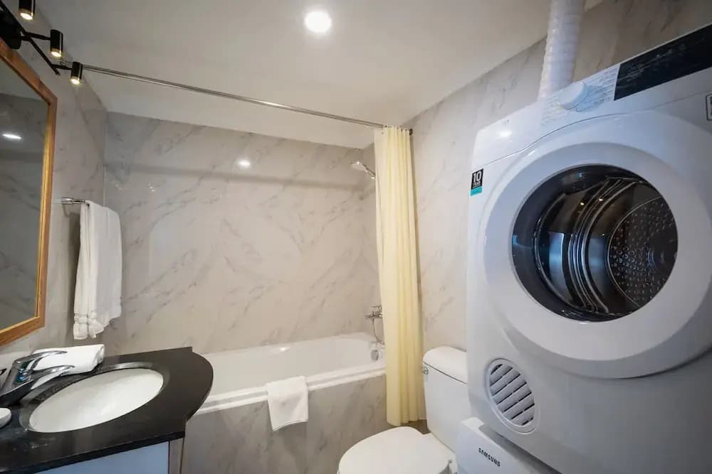 Skyline Tower - Service Apartments - photo 18