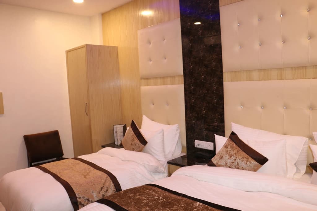 Hotel Karlo Kastle - photo 5